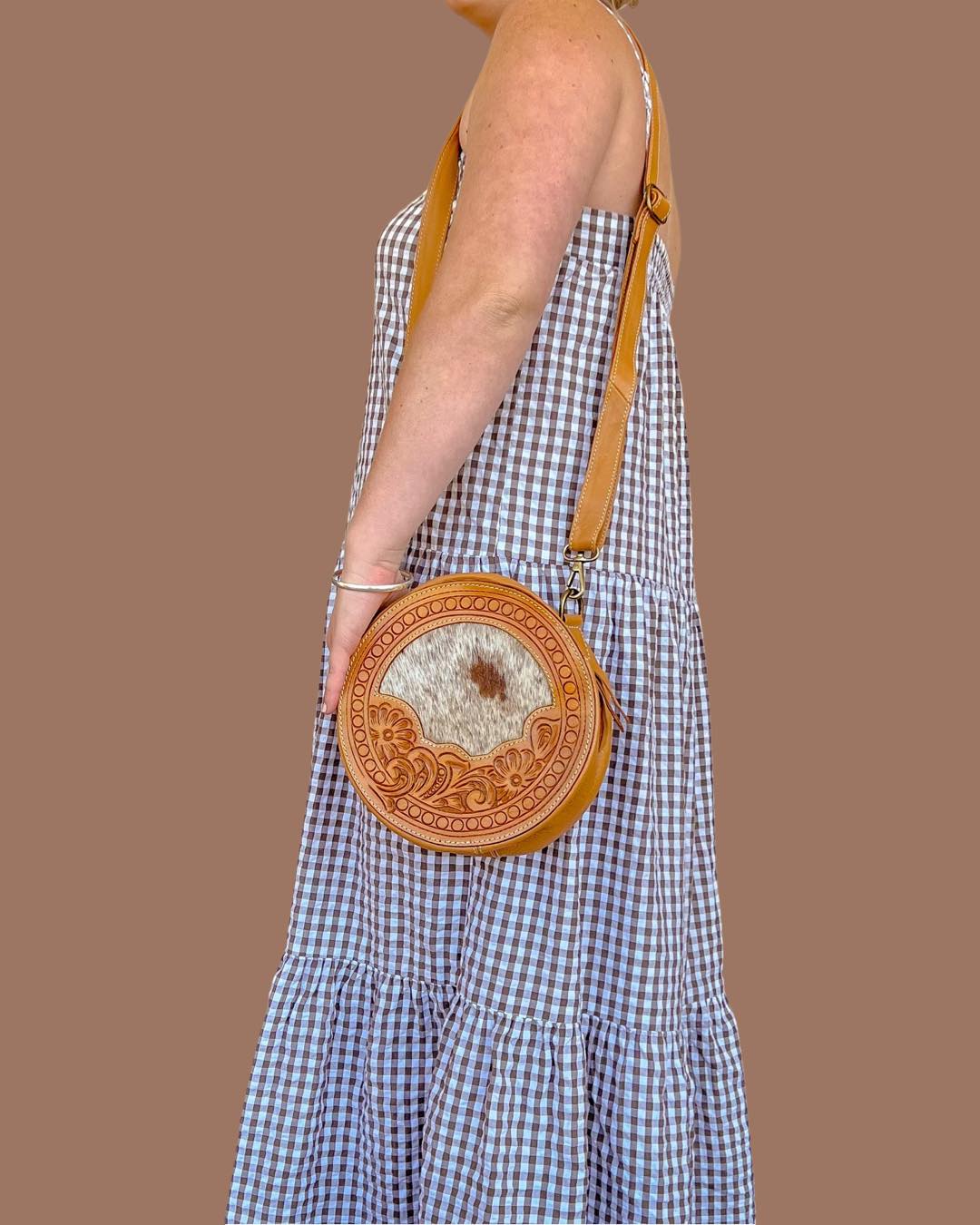 Jamaica- Circle tooled cowhide bag