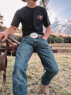 Dusty Bull Tee